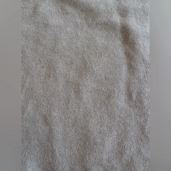 ALO Yoga Gravel Accolade Crew Neck Pullover - Picture 7 of 14